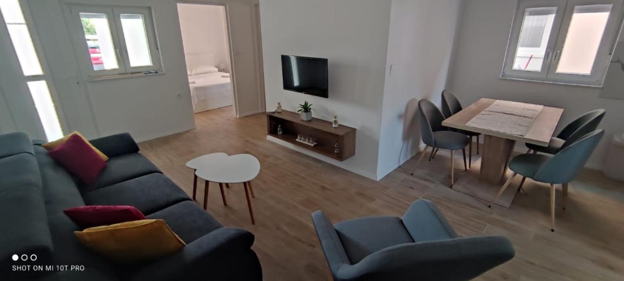 Apartments Alen ヴィル エクステリア 写真