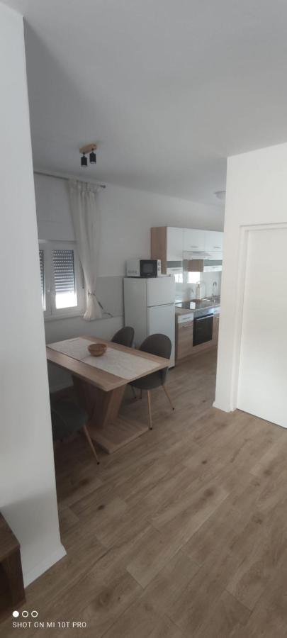 Apartments Alen ヴィル エクステリア 写真